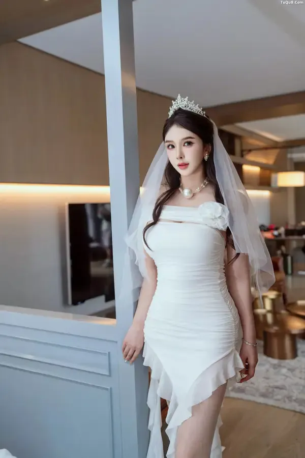 [XiuRen秀人网].B117 秀人番外 李丽莎 – 在逃公主 主题写真 [91P]