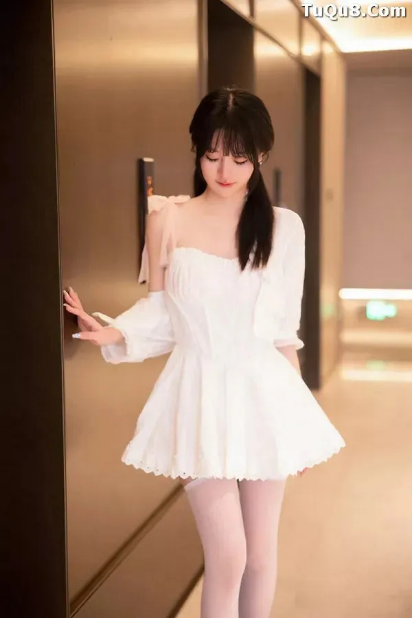 [XiuRen秀人网]FW0222 秀人番外 谢小蒽(幼幼)  - 粉色情趣 主题写真 [94P]
